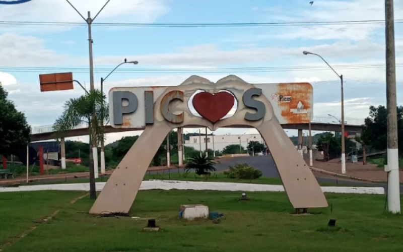 PICOS:Homem foi preso em cabaré ao tentar parcelar programa