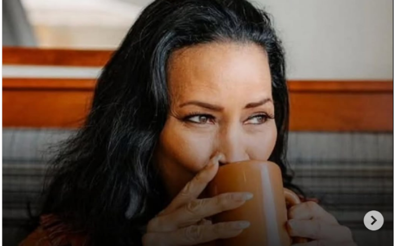 Estudo de Harvard aponta que consumo moderado de café pode favorecer envelhecimento saudável em mulheres