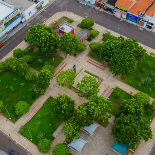 Homem, que havia marcado um encontro com uma suposta “garota do job”, foi surpreendido ao chegar ao local e perceber que a pessoa com quem conversava virtualmente era, na verdade, sua própria esposa