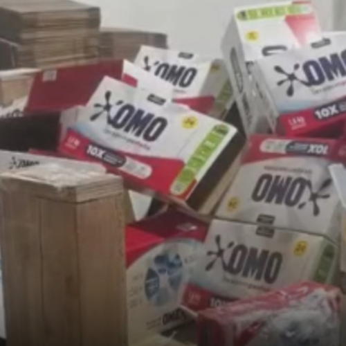 Fábrica clandestina de sabão em pó operada pelo Comando Vermelho