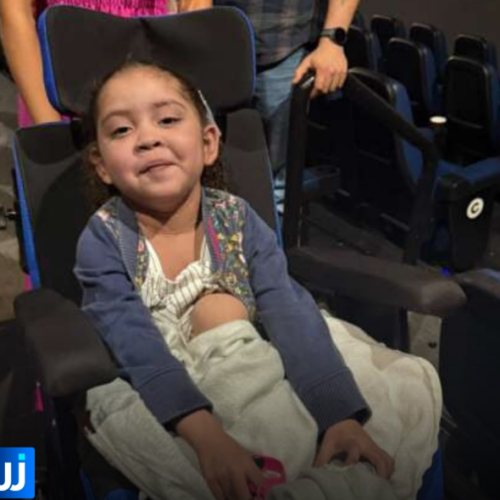 Menina com doença rara realiza o sonho de ir ao cinema pela primeira vez