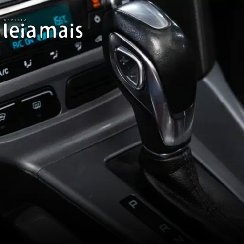 Governo projeta lei para criar carteira de motorista exclusiva para carros automáticos