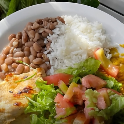 Arroz com feijão: dupla perfeita também para o intestino! 🌱