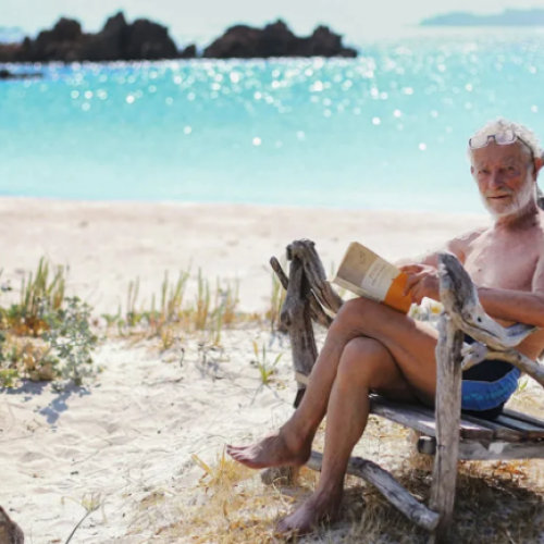 Por não querer se socializar homem passa 30 anos isolado em uma ilha