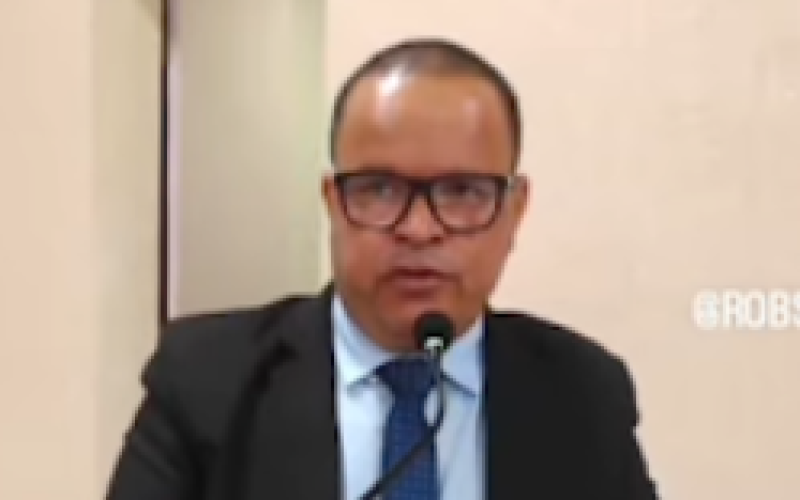 BONFIM: Vereador Robson Santana desiste do apoio ao Dr. Tiago Gilleno para ALBA