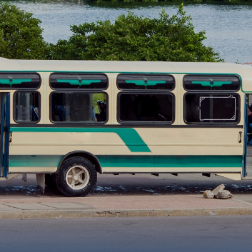 Na Colômbia, o ônibus é conhecido como “buseta” e o motorista como “busetero”