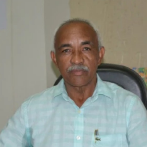 Politico de 71 anos assume secretaria da juventude