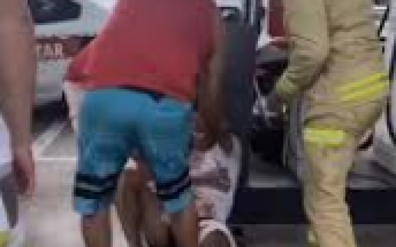 Mulher atingida por golpes de faca durante briga no Mercado do produtor em Juazeiro