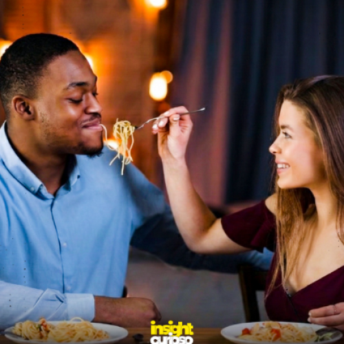 Uma grande maioria de mulheres relata que estabilidade financeira é mais atraente que aparência