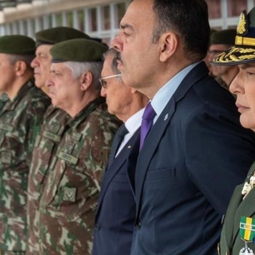 Primeira oficial-general do Exército assume direção do Hospital Militar de Área de Brasília