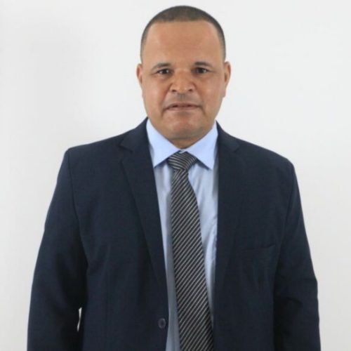 Vereador Robson Santana comemora anúncio da licitação para construção do Centro de Convivência de Quicé!