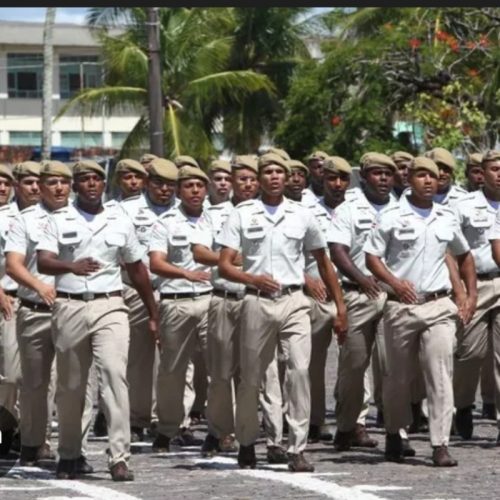 Formatura de PMs em Euclides da Cunha