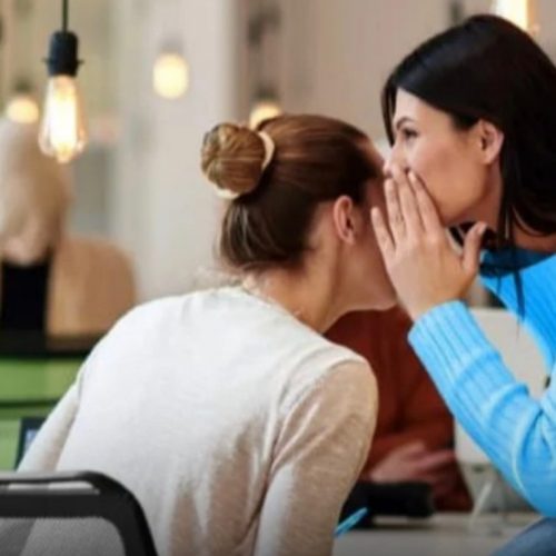 Fofoca no trabalho pode gerar justa causa