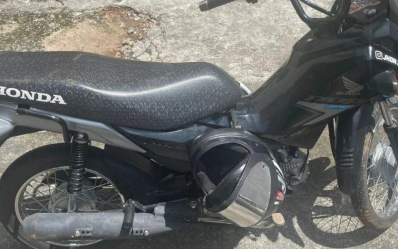 Polícia apreende veículo abandonado em Campo Formoso