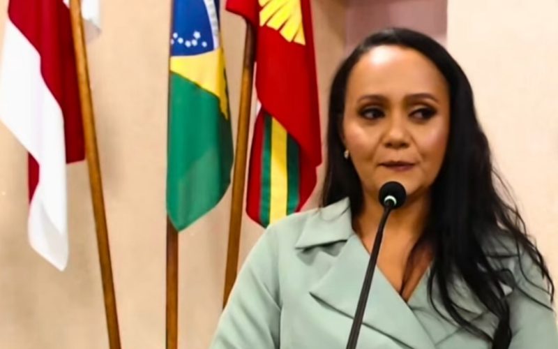 Ana Bonfim toma posse na Câmara de Senhor do Bonfim