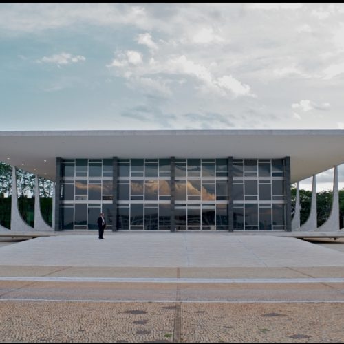 Justiça decide que afirmar que “trans não é mulher” não é crime