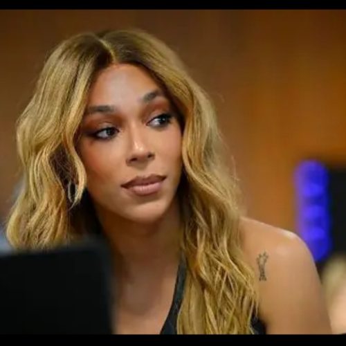 Deputada Erika Hilton abandona sessão e gera debate sobre postura no plenário