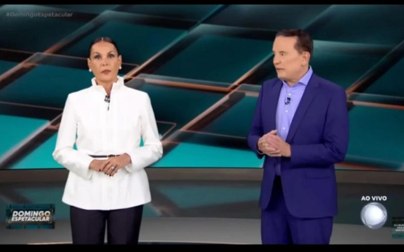 Carolina Ferraz deixa a Record após quase seis anos na emissora