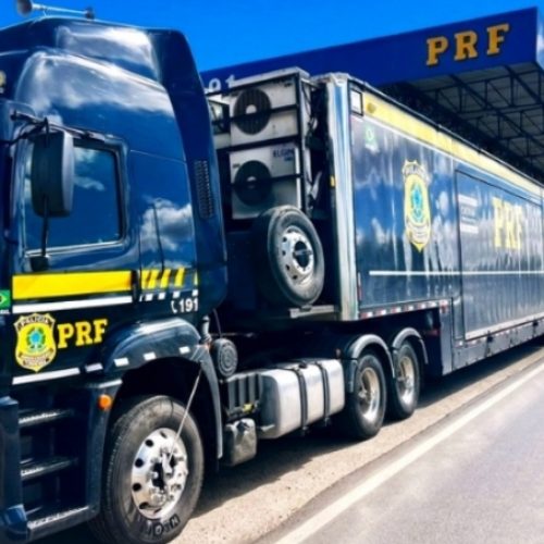 Polícia Rodoviária Federal inicia jornada educativa inédita com cinema itinerante na Bahia durante o Maio Amarelo 2026