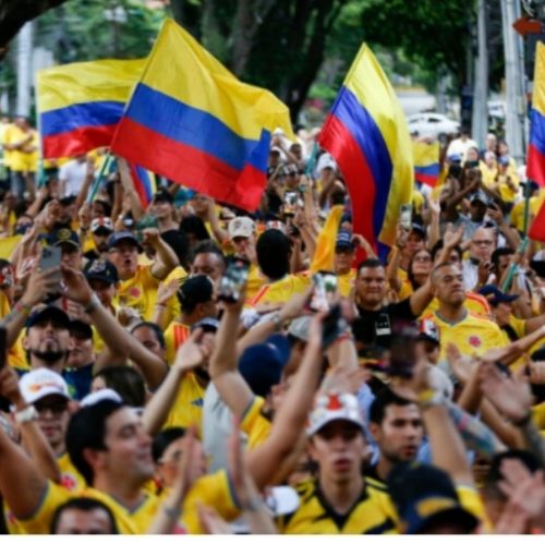 Vitória da direita na Colômbia amplia virada na América Latina