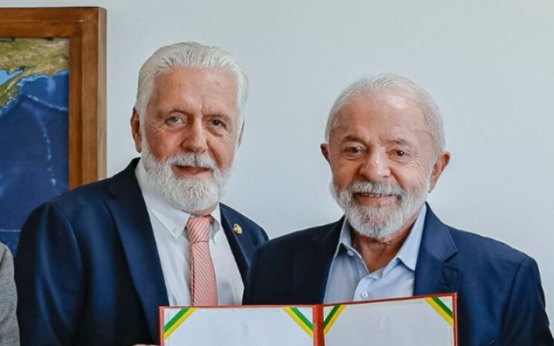 Wagner era intermediário entre Vorcaro e Lula, diz relatório da PF