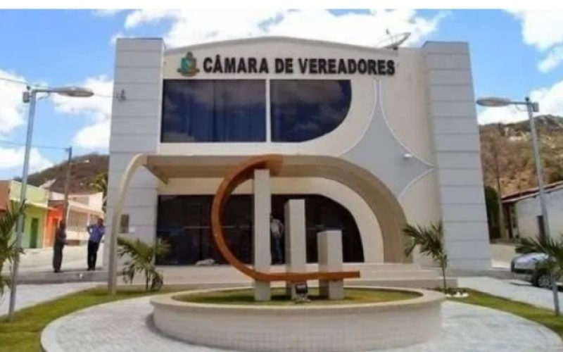 Câmara de Itiúba gastou quase meio milhão