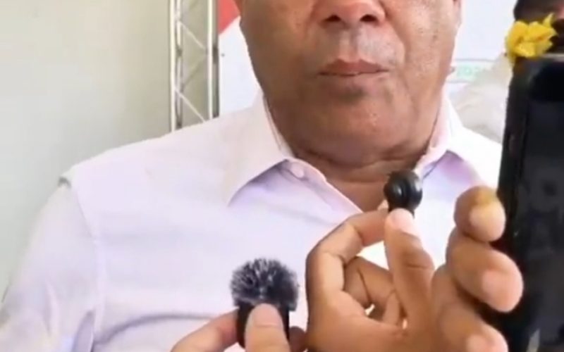 Jerônimo rebate críticas de Zé Ronaldo e cobra construção de hospital municipal em Feira de Santana