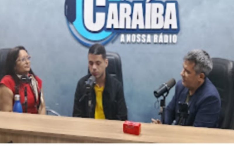 Dr.Tiago Gilleno entrevistado na Rádio Caraíba FM