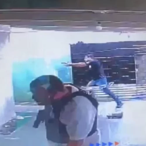 Padrasto mantém enteada em cárcere privado por 22 anos