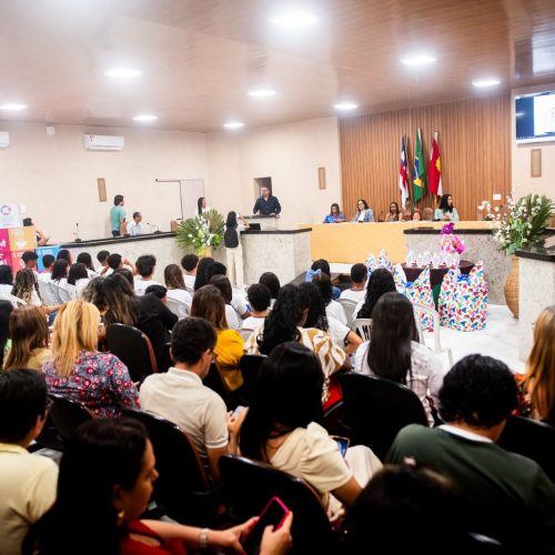 Prefeitura de Senhor do Bonfim certifica escolas destaque na I Conferência Municipal Infantojuvenil pelo Meio Ambiente