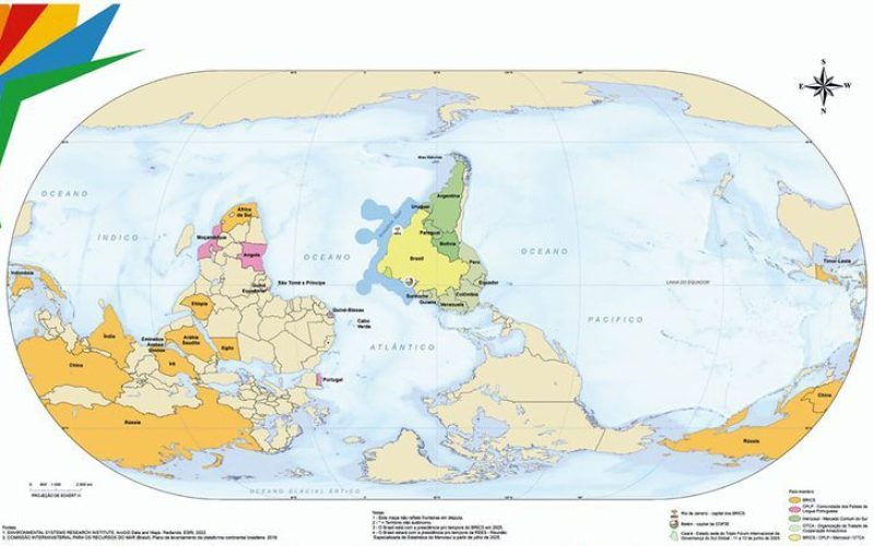 Qual o modo certo de ver o mundo? IBGE lança mapa com Brasil no centro e Sul no topo