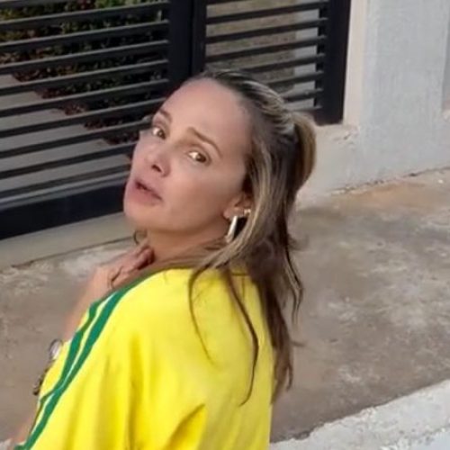 Influencer de esquerda ora para Deus “eliminar” Bolsonaro