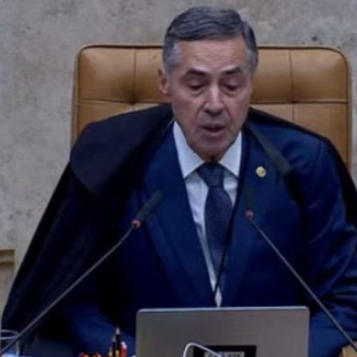 Barroso sai em defesa das instituições democráticas em sessão no STF na volta do recesso