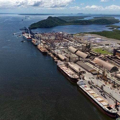 Ministro Silvio Costa Filho anuncia para agosto leilão do canal de acesso ao Porto de Paranaguá