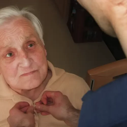 Marco normativo reconhece cuidado como trabalho essencial