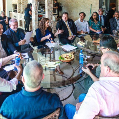 Ministros discutem avanços no serviço público com dirigentes das centrais sindicais