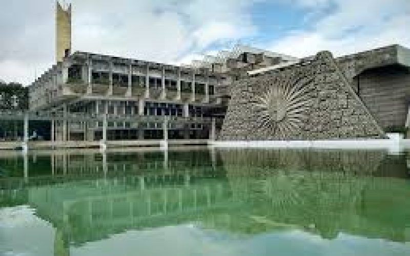O orçamento previsto pelo governo federal para 2026 nas universidades federais 53% menor