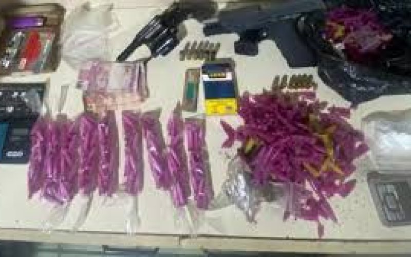 Adolescentes suspeitos de tráfico de drogas morrem em operação da PM no interior da Bahia