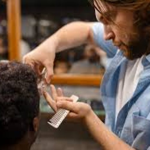 Setor de serviços cresce 3,1% em 2024 e mantém alta pelo quarto ano