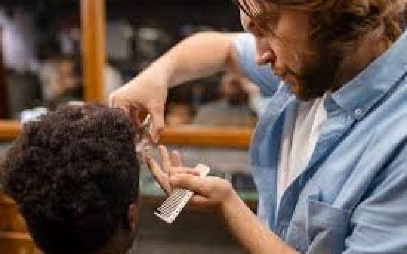 Setor de serviços cresce 3,1% em 2024 e mantém alta pelo quarto ano