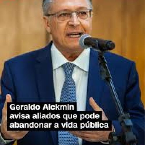 Geraldo Alckmin (PSB) tem demonstrado insatisfação com as pressões para que abra espaço na chapa de Lula