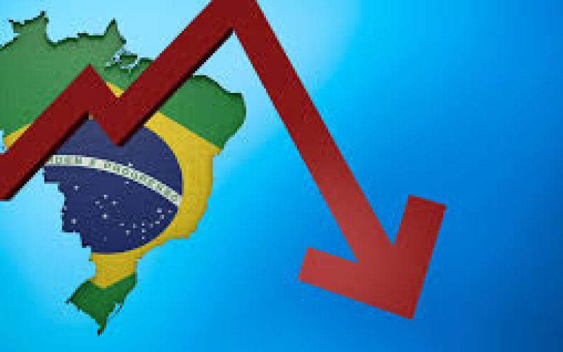 Bradesco alerta que Brasil deve entrar em recessão já em 2025