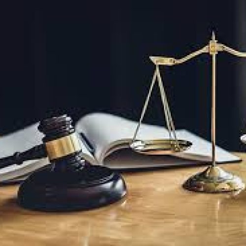 Chat Gpt, não poderámais fornecer informações jurídica ou  de saúde