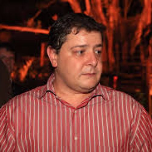 Deputado pede extradição de Lulinha por fraude no INSS