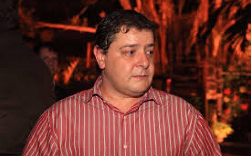 Deputado pede extradição de Lulinha por fraude no INSS