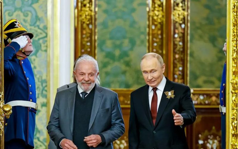 Em Moscou, Lula e Putin conversam sobre desafios da geopolítica internacional e parceria estratégica