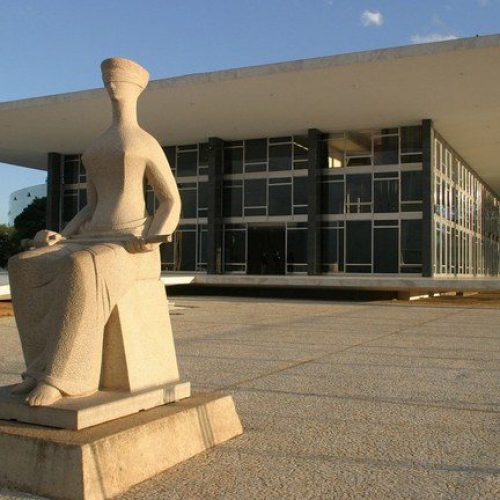 AGU pede ao Supremo que declare constitucional decreto presidencial sobre IOF