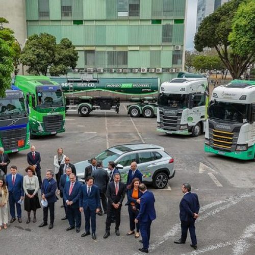 Lula participa de reunião do Conselho de Política Energética