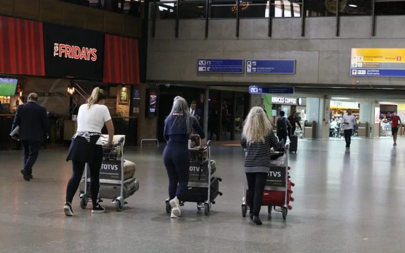 Brasil começa a exigir visto para cidadãos dos EUA, Canadá e Austrália