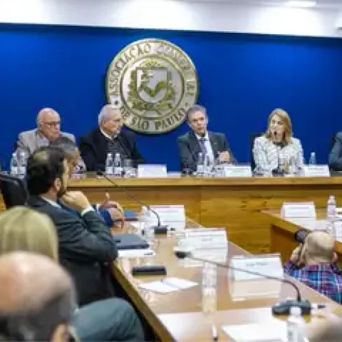 Ministro da Agricultura destaca parceria entre governo e setor privado